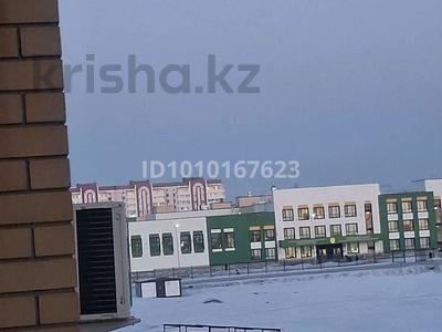 2-бөлмелі пәтер · 55 м² · 3/9 қабат, Карагайлы 14 — НИШ, бағасы: 25 млн ₸ в Семее