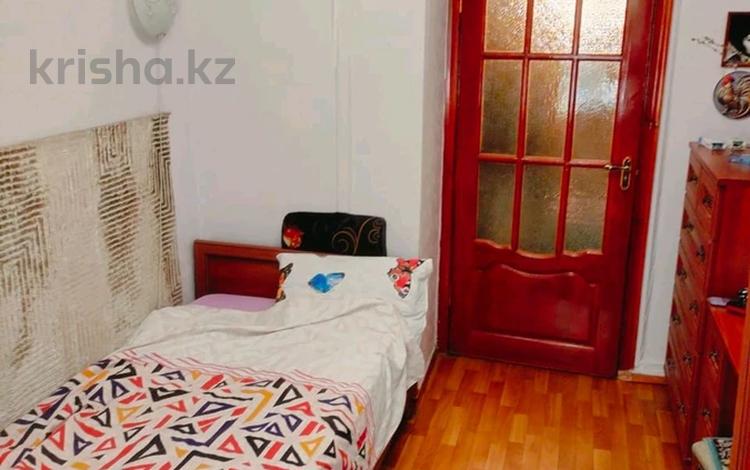 2-комнатная квартира · 43 м² · 1/5 этаж, мкр №8 30 — Шаляпина Алтынсарина за 30 млн ₸ в Алматы, Ауэзовский р-н — фото 2