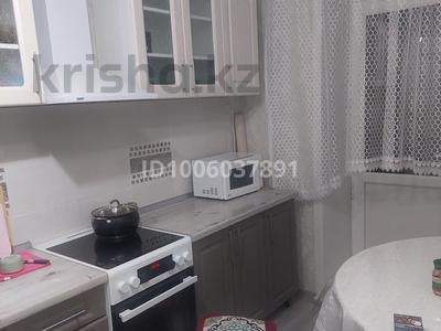 3-бөлмелі пәтер · 60 м² · 4/9 қабат, Машхур Жусуп 284/1 — Чокина, бағасы: 32 млн ₸ в Павлодаре