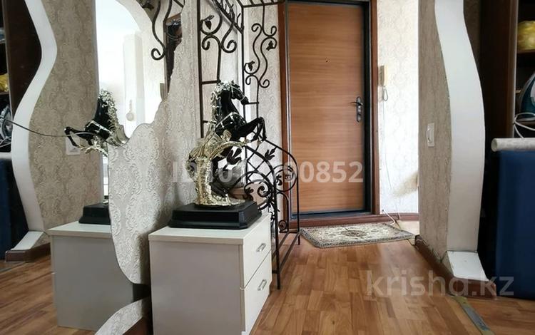 3-комнатная квартира · 67.5 м² · 4/10 этаж, Машхур Жусып 270 — Угол ул. Максима Горького за 32.5 млн ₸ в Павлодаре — фото 2