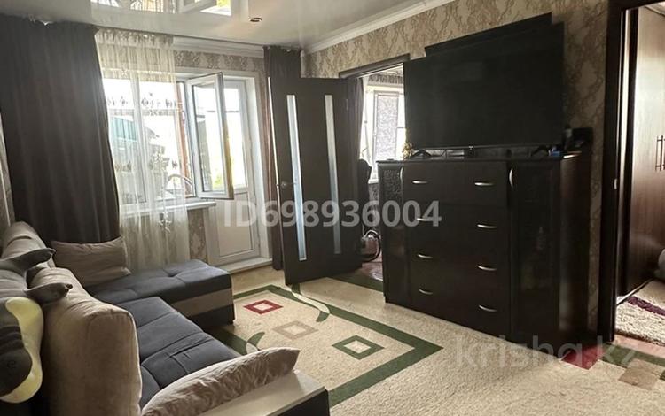 3-бөлмелі пәтер · 49 м² · 4/5 қабат, Торайгырова 63 — Сатпаева-Генерала Дюсенова, бағасы: 20 млн ₸ в Павлодаре — фото 2