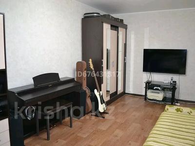 2-комнатная квартира, 43 м², 3/5 этаж, Абая Кунанбаева 78Б за 8 млн 〒 в Шахтинске