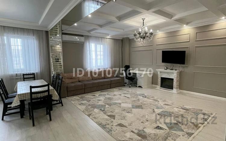 2-бөлмелі пәтер · 89.5 м² · 6/10 қабат, мкр. Алтын орда, Алии Молдагуловой 44, бағасы: 45 млн ₸ в Актобе — фото 2