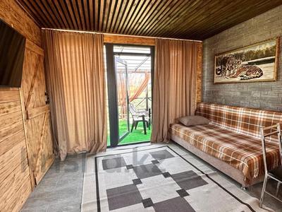 Дом · 2 комнаты · 35 м², мкр Коктобе — Табагана за 40 000 〒 в Алматы, Медеуский р-н