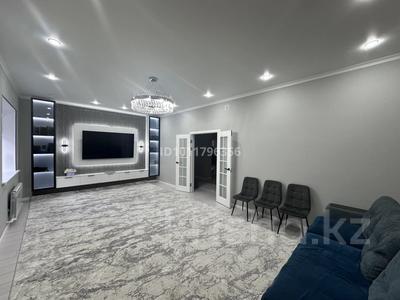 3-бөлмелі пәтер · 118 м² · 5/5 қабат, мкр. Алтын орда 7Г/2 — Тауелсиздик, бағасы: 43 млн ₸ в Актобе