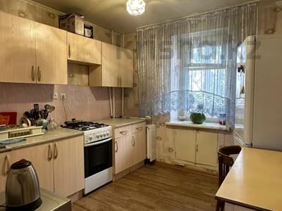 2-комнатная квартира · 50 м² · 4/5 этаж, Назарбаева за 18.5 млн 〒 в Петропавловске