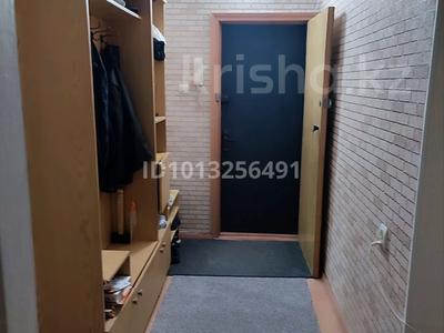 2-комнатная квартира · 58.5 м² · 1/9 этаж, мкр Жетысу-2 за 40 млн ₸ в Алматы, Ауэзовский р-н