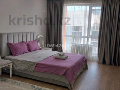 Аренда квартир посуточно в Алматы: 1-комнатная квартира · 45 м² · 9/10 этаж, мкр Шугыла, Мкр. Шугыла 340/3 — ул. Абая - Алатау , недалеко МЦ Хан Медикал за 13 000 〒 1-комнатная квартира · 45 м² · 9/10 этаж, мкр Шугыла, Мкр. Шугыла 340/3 — ул. Абая - Алатау , недалеко МЦ Хан Медикал за 13 000 〒 в Алматы, Наурызбайский р-н