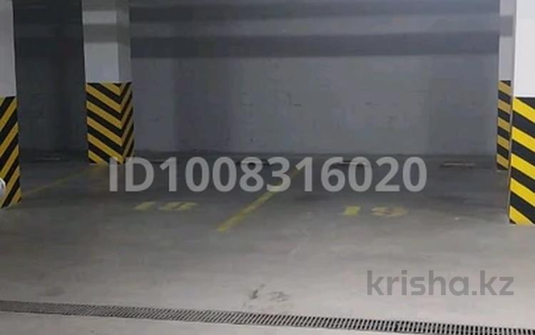 Паркинг · 14 м² · Достык 8/5, бағасы: 40 000 ₸ в Астане, Есильский р-н — фото 11