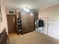 3-бөлмелі пәтер · 70 м² · 2/5 қабат, мкр Юго-Восток, Мкр Орбита — улица Камали Дуйсембекова, бағасы: 28 млн ₸ в Караганде, Казыбек би р-н — фото 3