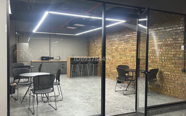 Офисы, конференц-залы, кабинеты и рабочие места · 35 м² за 630 000 〒 в Алматы, Бостандыкский р-н — фото 2