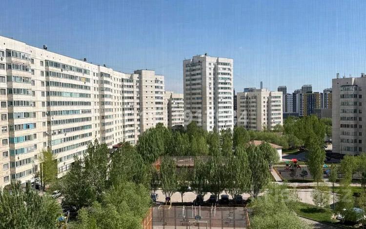 3-бөлмелі пәтер · 90 м² · 8/13 қабат, Чингиз Айтматов 36, бағасы: 38 млн ₸ в Астане, Нура р-н — фото 2