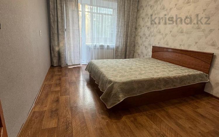 2-комнатная квартира · 51 м² · 2/5 этаж, мкр Новый Город 17 — Центрального парка, гостиница чайка. мед училище за 170 000 ₸ в Караганде, Казыбек би р-н — фото 2
