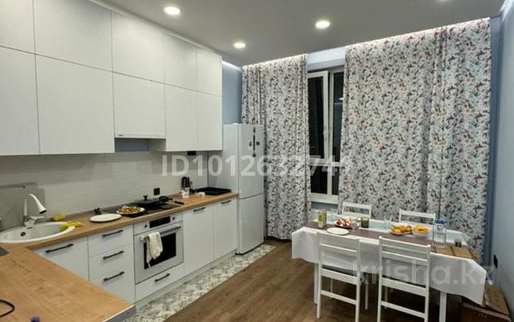 1-комнатная квартира · 50 м² · 12/12 этаж, Улы Дала — Толе Би за 300 000 ₸ в Астане, Нура р-н — фото 2