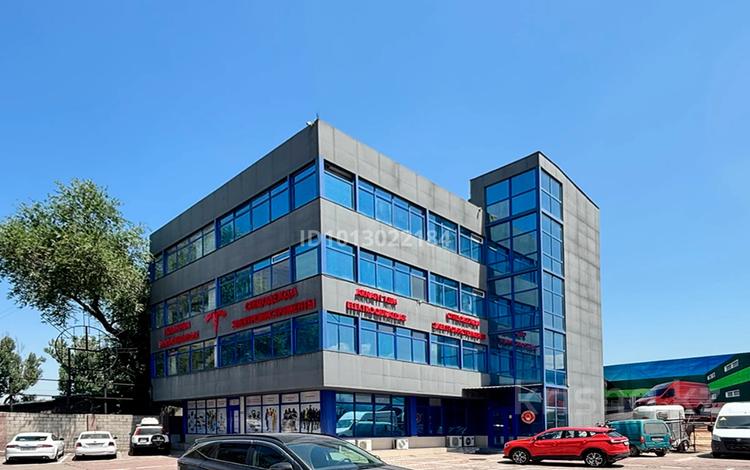 Кеңселер, білім орталықтары, конференц-залдар, студиялар · 900 м², бағасы: 4.5 млн ₸ в Алматы, Жетысуский р-н — фото 13