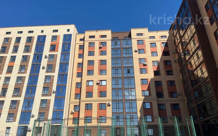3-бөлмелі пәтер · 78 м² · 6/9 қабат, Акана Серэ 194, бағасы: 35.6 млн ₸ в Кокшетау — фото 2