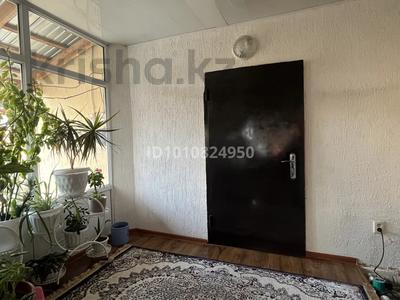 Отдельный дом · 4 комнаты · 130 м² · 6 сот., Қапал 150 — Возле дет дома Умит за 32 млн 〒 в Таразе