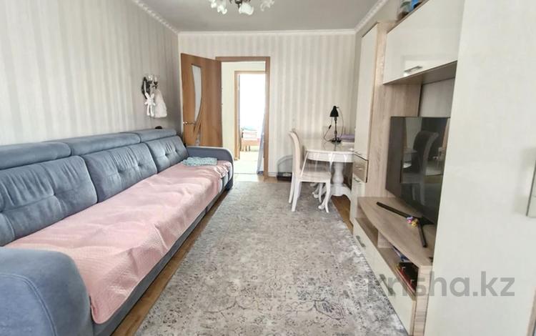 2-бөлмелі пәтер · 48 м² · 3/5 қабат, Б. Момышулы 88, бағасы: 13.3 млн ₸ в Экибастузе — фото 2