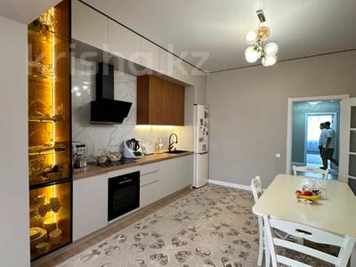 4-комнатная квартира · 138 м² · 4/5 этаж, мкр. Алтын орда за 57 млн ₸ в Актобе