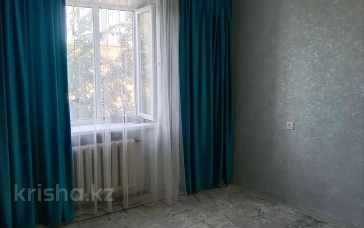 1-бөлмелі пәтер · 28 м² · 5/5 қабат, Шанхай ш/а., Отегена Турмагамбетова, бағасы: 6 млн ₸ в Актобе, мкр Шанхай — фото 19