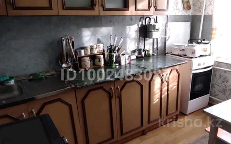 3-бөлмелі пәтер · 65 м² · 1/5 қабат, Тонкуруш 3 — Проспект Жамбыла, бағасы: 20 млн ₸ в Таразе — фото 2