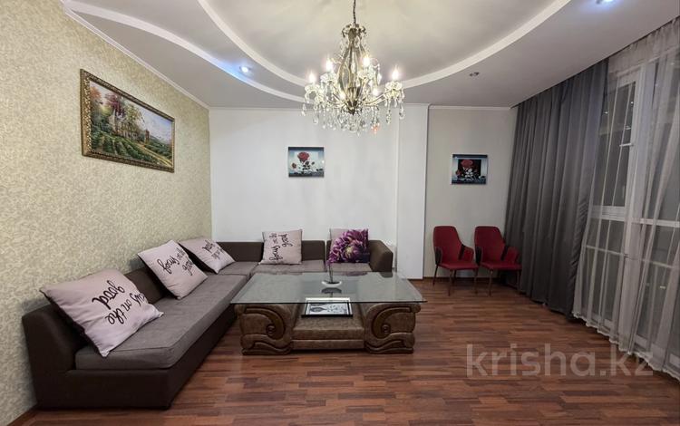 2-комнатная квартира · 86 м² · 19/20 этаж, Достык 160 за 450 000 ₸ в Алматы, Медеуский р-н — фото 2