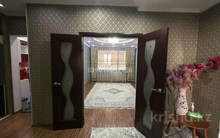 4-бөлмелі пәтер · 107 м² · 4/5 қабат, мкр СМП 136 5 — бывшее ГАИ, бағасы: 28.5 млн ₸ в Атырау — фото 2
