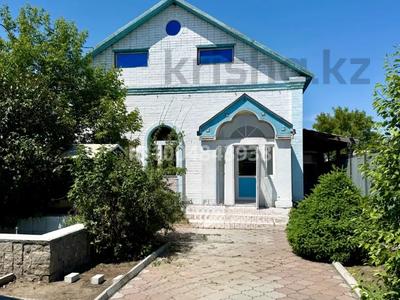 Жеке үй · 5 бөлме · 150 м² · 6 сот., Восточный 5 линия, бағасы: 16.2 млн 〒 в Семее