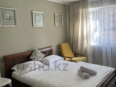 1-комнатная квартира · 50 м² · 2/5 этаж, 8 микрорайон 18 — Шымкент Плаза за 12 500 ₸ в Туран р-н