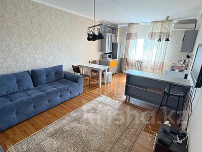 Продажа квартир в Астане: 2-комнатная квартира · 56 м² · 13/16 этаж, Отырар 2 за 22.3 млн 〒 2-комнатная квартира · 56 м² · 13/16 этаж, Отырар 2 за 22.3 млн 〒 в Астане, Алматы р-н