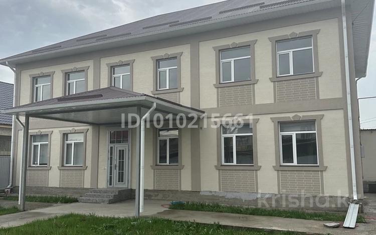Кеңселер, қоймалар, сұлулық салондары, білім орталықтары, конференц-залдар, кабинеттер және жұмыс орындары, студиялар · 200 м², бағасы: 600 000 ₸ в Алматы, Алатауский р-н — фото 2