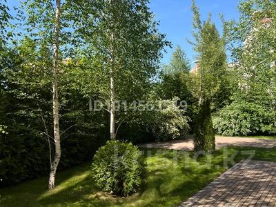 4-комнатная квартира · 180 м² · 1/3 этаж, мкр Нурлытау (Энергетик) 91/2 за 350 млн ₸ в Алматы, Бостандыкский р-н