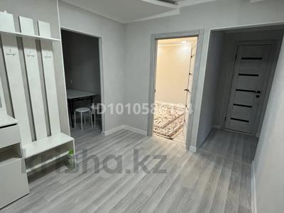 2-комнатная квартира · 53.1 м² · 1/5 этаж, мкр Омега, Украинская 10 за 18 млн ₸ в Уральске