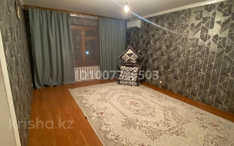 2-комнатная квартира · 75 м² · 9/9 этаж, Нурсултана Назарбаева, 247 247 за 120 000 ₸ в Уральске, мкр Школьник — фото 9