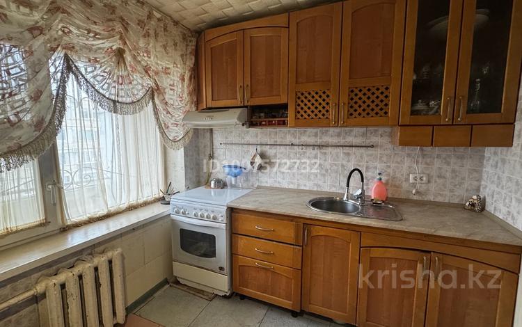 3-комнатная квартира · 60 м² · 4/5 этаж, 4-й мкр 28 за ~ 13.2 млн ₸ в Актау — фото 2