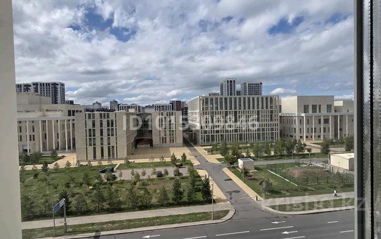 2-комнатная квартира · 75 м² · 7/17 этаж, Улы Дала 45 — Туркестан за 300 000 ₸ в Астане, Есильский р-н — фото 2