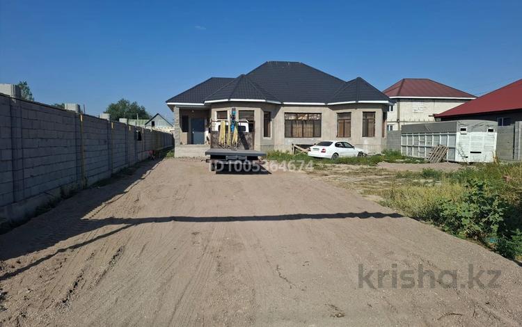 Жеке үй · 6 бөлме · 200 м² · 10 жүзд., Сүйінбай көшесі 73, бағасы: 42 млн ₸ в Исаеве — фото 22