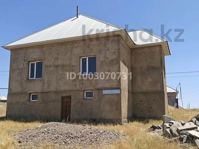 Жеке үй · 5 бөлме · 180 м² · 8 сот., мкр Курсай 1795 — Жибек базар, бағасы: 19 млн ₸ в Шымкенте, Туран р-н