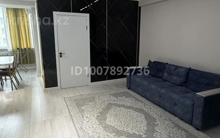2-комнатная квартира · 52 м² · 12/13 этаж, Есенова 160/3 — Ниже Саяхата за 17 000 ₸ в Алматы, Жетысуский р-н — фото 9