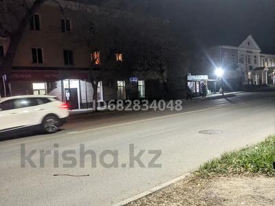 2-бөлмелі пәтер · 53 м² · 1/3 қабат, Гоголя 32 — Угол ул Гоголя проспект Шакарима, бағасы: 21.1 млн ₸ в Усть-Каменогорске, Ульбинский