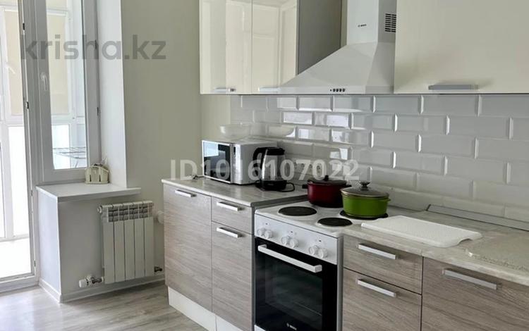 1-комнатная квартира · 42 м² · 6/9 этаж, Аль-Фараби 15/1 за 230 000 ₸ в Астане, Есильский р-н — фото 2