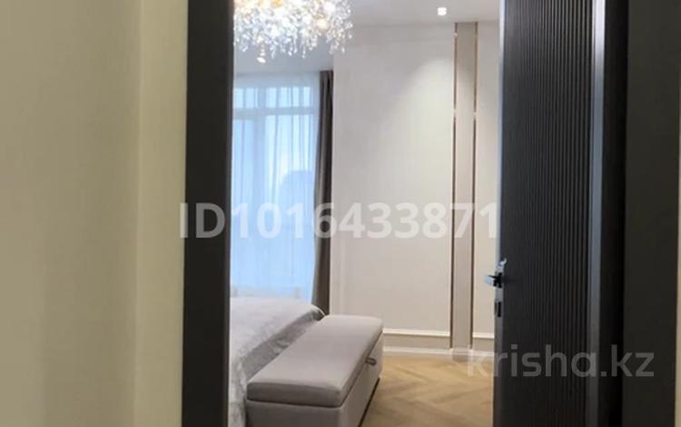 3-комнатная квартира · 110 м² · 12/18 этаж, Акмешит 1 за 1.8 млн ₸ в Астане, Есильский р-н — фото 2