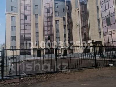 1-бөлмелі пәтер · 43 м² · 5/6 қабат, Майкудук, Майкудук, мкр Голубые пруды 7/14, бағасы: 19.5 млн ₸ в Караганде, Алихана Бокейханова р-н