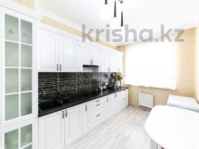 2-комнатная квартира, 63 м², 5/14 этаж, Туркестан 10 за 33 млн 〒 в Астане, Есильский р-н