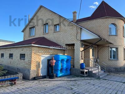 Отдельный дом · 4 комнаты · 210 м² · 10 сот., Жабаева за ~ 50 млн 〒 в Кояндах