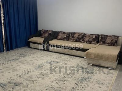 3-комнатная квартира · 104 м² · 2/8 этаж, Фариза Онгарсынова 6 — Касым Кайсенов за 350 000 ₸ в Астане, Есильский р-н