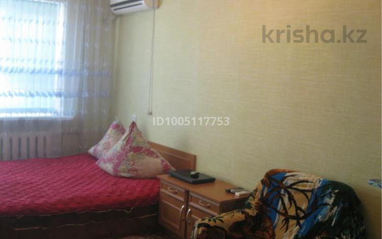 1-бөлмелі пәтер · 30 м² · 2/5 қабат, Бектурганова 17, бағасы: 7.2 млн ₸ в  — фото 2