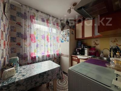 2-комнатная квартира · 50 м² · 3/5 этаж, Абая — Мечеть, Церковь за 13 млн 〒 в Темиртау