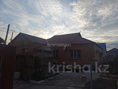 Отдельный дом · 5 комнат · 175 м² · 9 сот., мкр Кокарна, 1 1 за 35 млн ₸ в Атырау