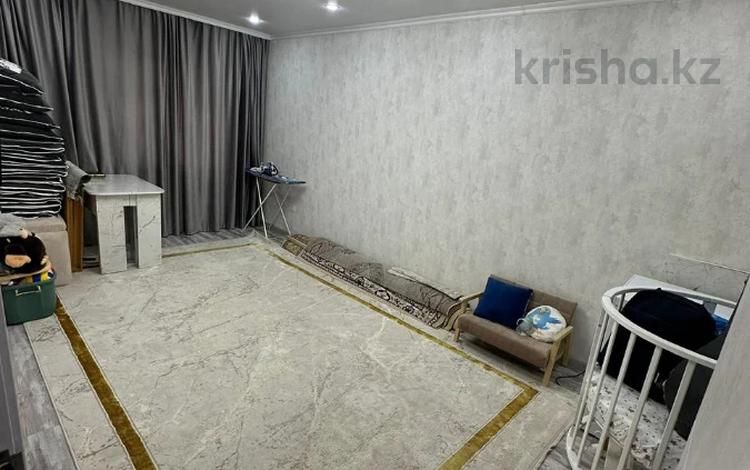 2-комнатная квартира · 45 м² · 2/5 этаж, Абу Бакира Кердери за 16.5 млн ₸ в Уральске — фото 2